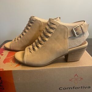 Comfortiva Alanna Sandals